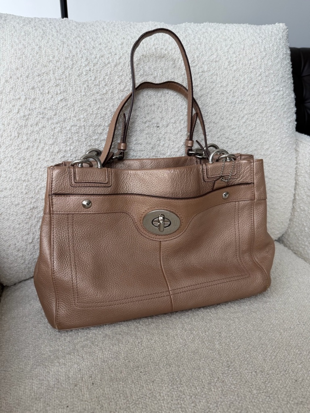 Coach Penelope metallic rose gold pebbled carry-all shoulder bag
